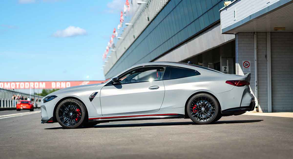 UK engine plant to build engines for BMW i8 plug-in hybrid sports cars