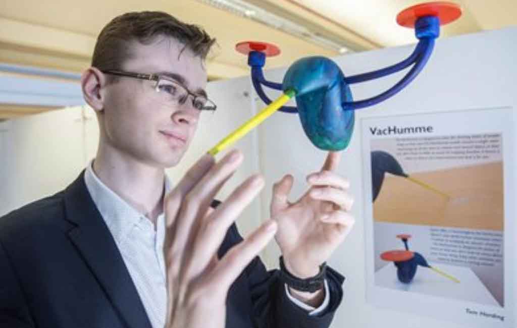 Flying AI vacuum cleaner can dust your house