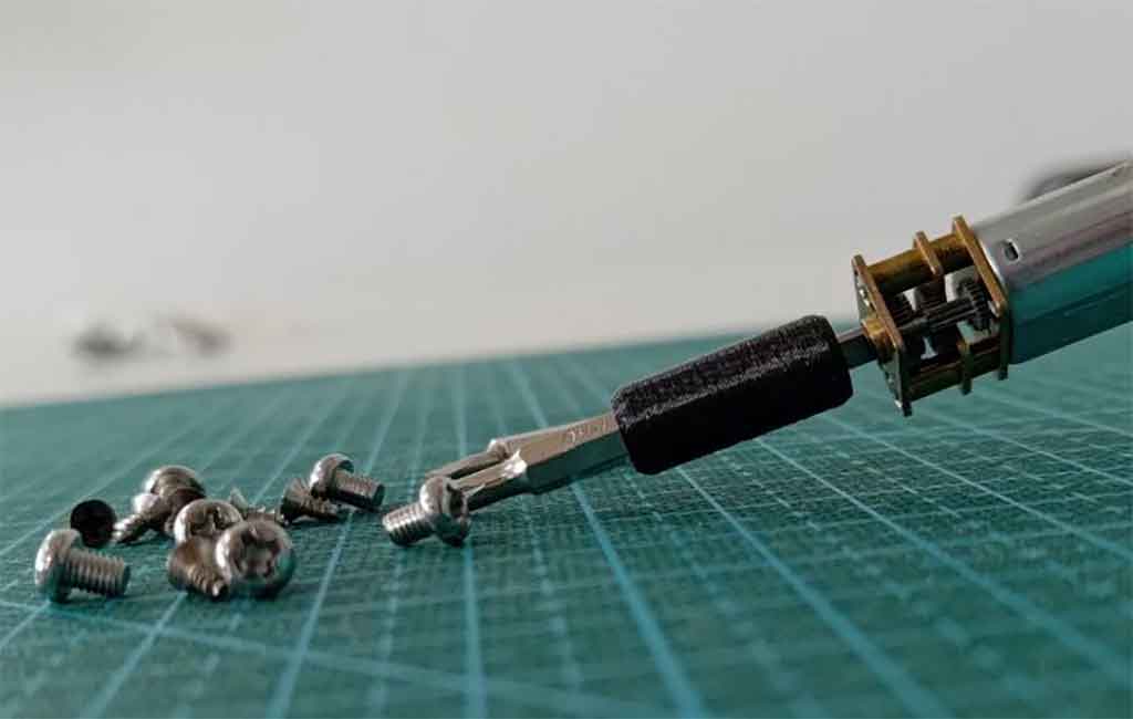 China's hyperloop train sets new speed record