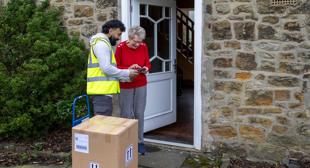 Hark! How the doorbell rings