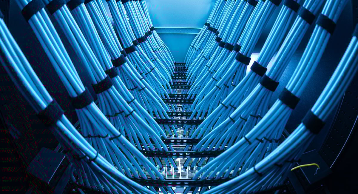 Why fibre solutions in AI data centres matter