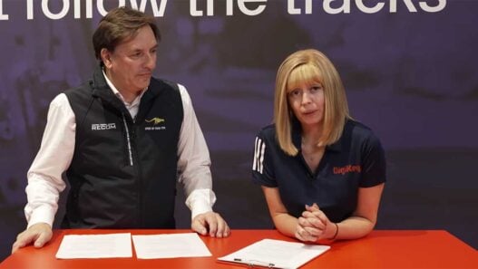 At Embedded World 2026, on the DigiKey booth, Paige Hookway speaks with Sven Krumpel, Project Manager ICs & Transformer at RECOM Power about RECOM's product expansion from modular to discrete solutions.