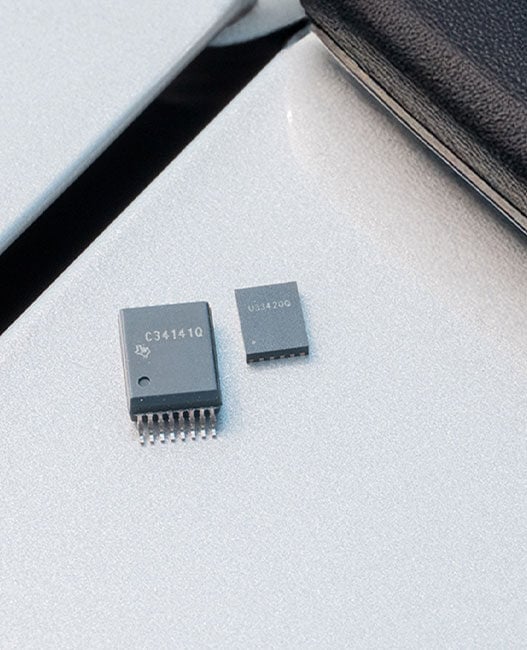 TI unveils high-performance isolated power modules to advance power density in data centres and EVs