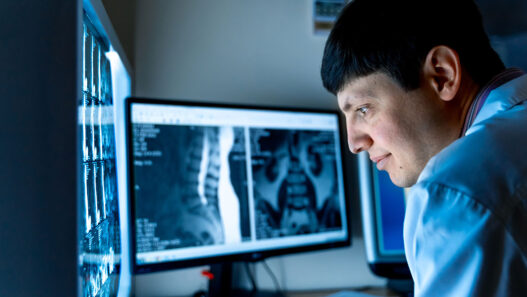 Overcoming 5 technical challenges of AI in medical imaging