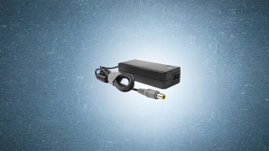 Implementing isolated flyback controller