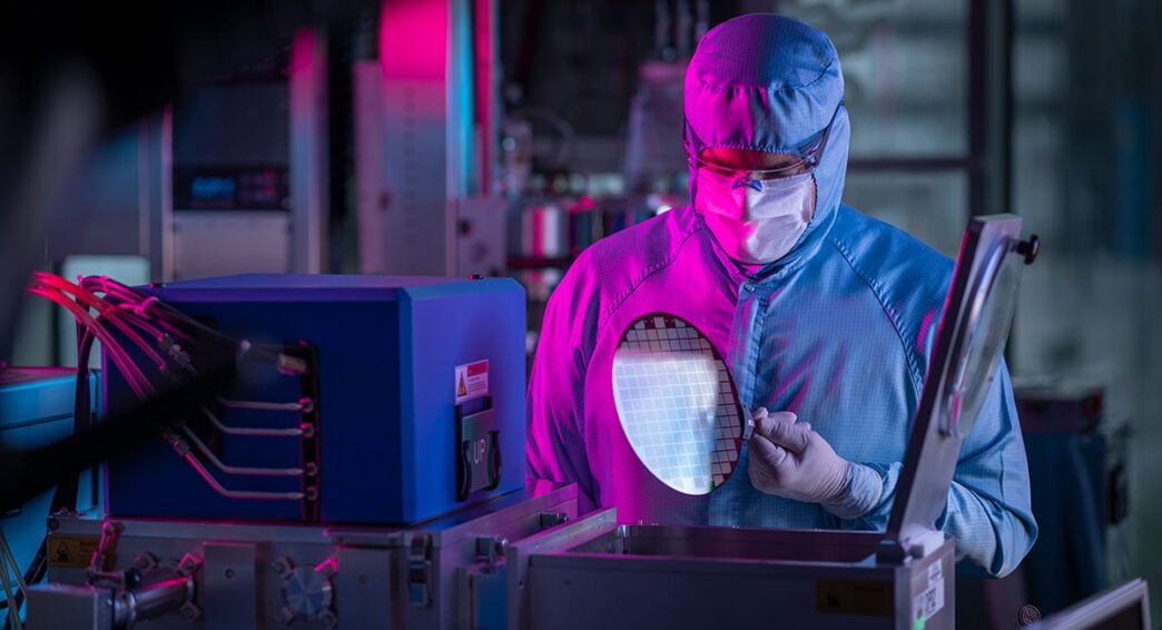 UK silicon photonics sector poised for landmark growth if hurdles can be overcome, new study from CORNERSTONE reveals
