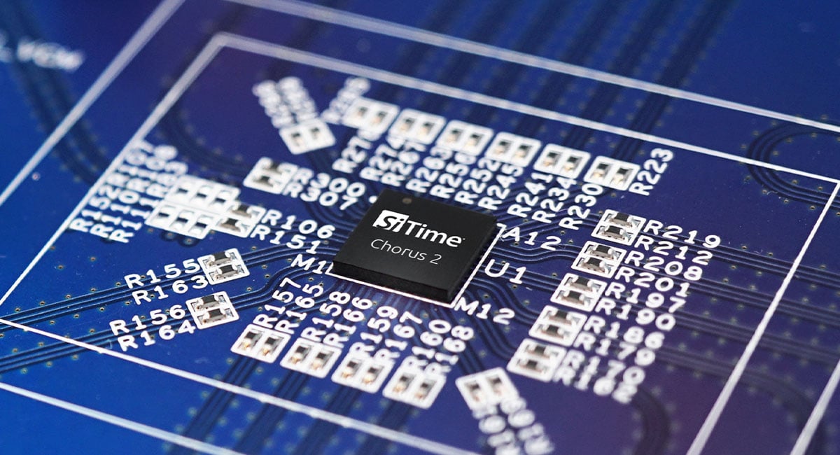 Up to 2x better performance and 2x lower jitter with chorus 2 clock generators