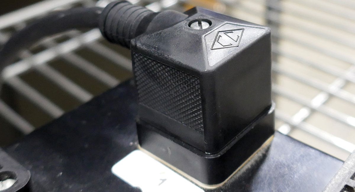 Why overmoulded connector design is important in harsh industrial applications