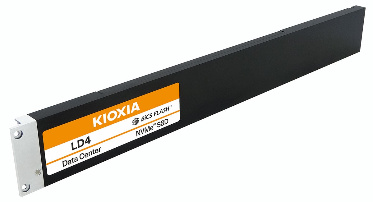 E1.L QLC-based SSDs for hyperscale data centres